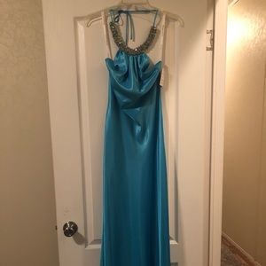 Morgan & Co. Formal Dress